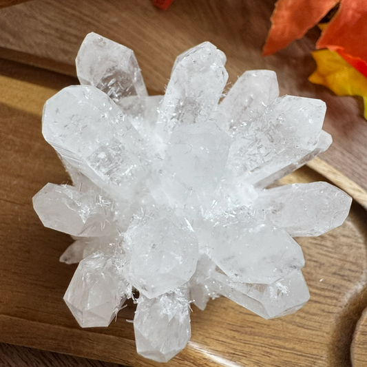 Clear Quartz Cluster with Natural Points – Decorative Formation