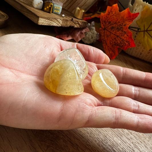 Citrine Tumblestone 20-30mm