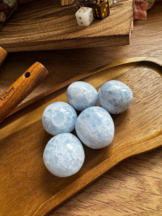 Blue Calcite 30-40mm Tumblestone
