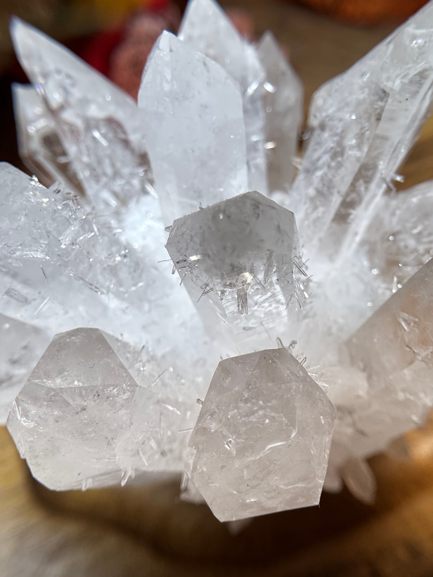 Clear Quartz Cluster with Natural Points – Decorative Formation