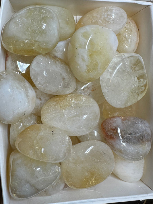 Citrine Tumblestone 20-30mm