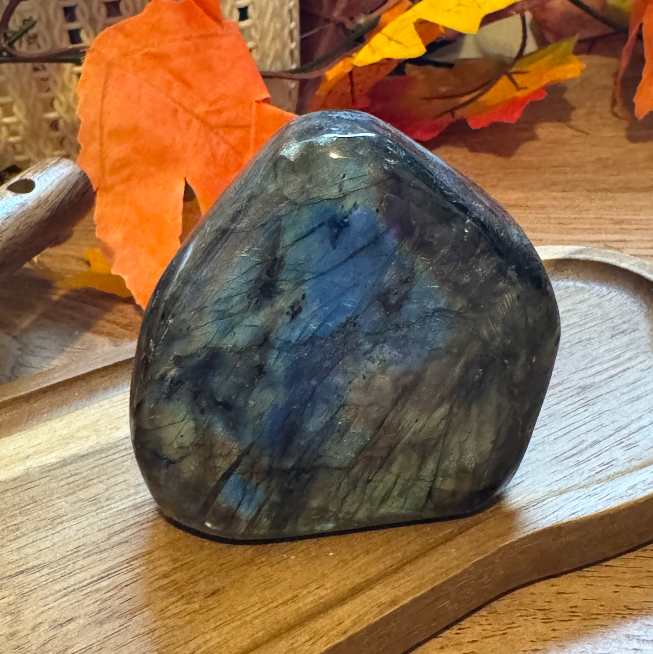 Labradorite Free form – 310g C Flawed but Fabulous