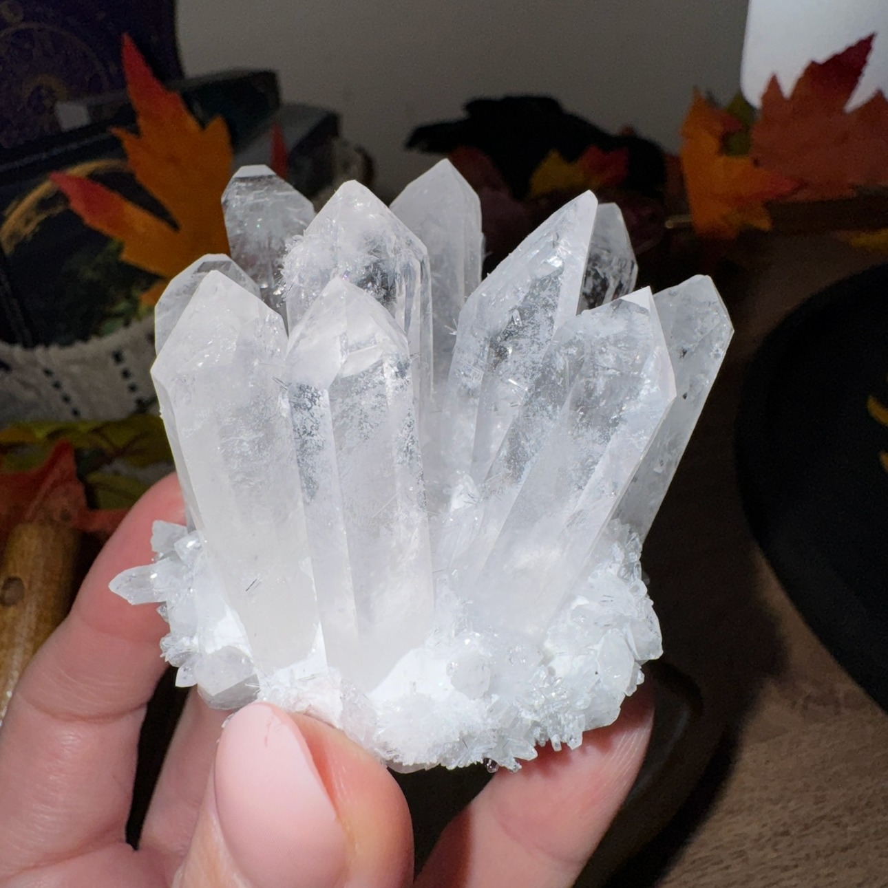Clear Quartz Cluster with Natural Points – Decorative Formation
