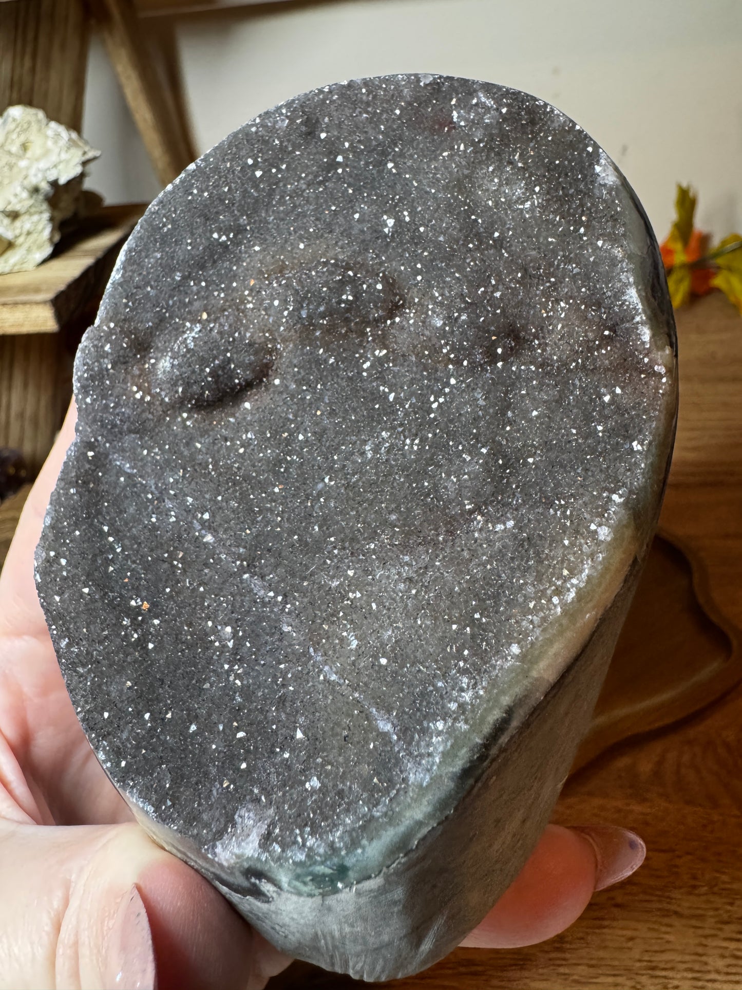 High Grade Black/Dark Grey Sugar Amethyst Cut Base